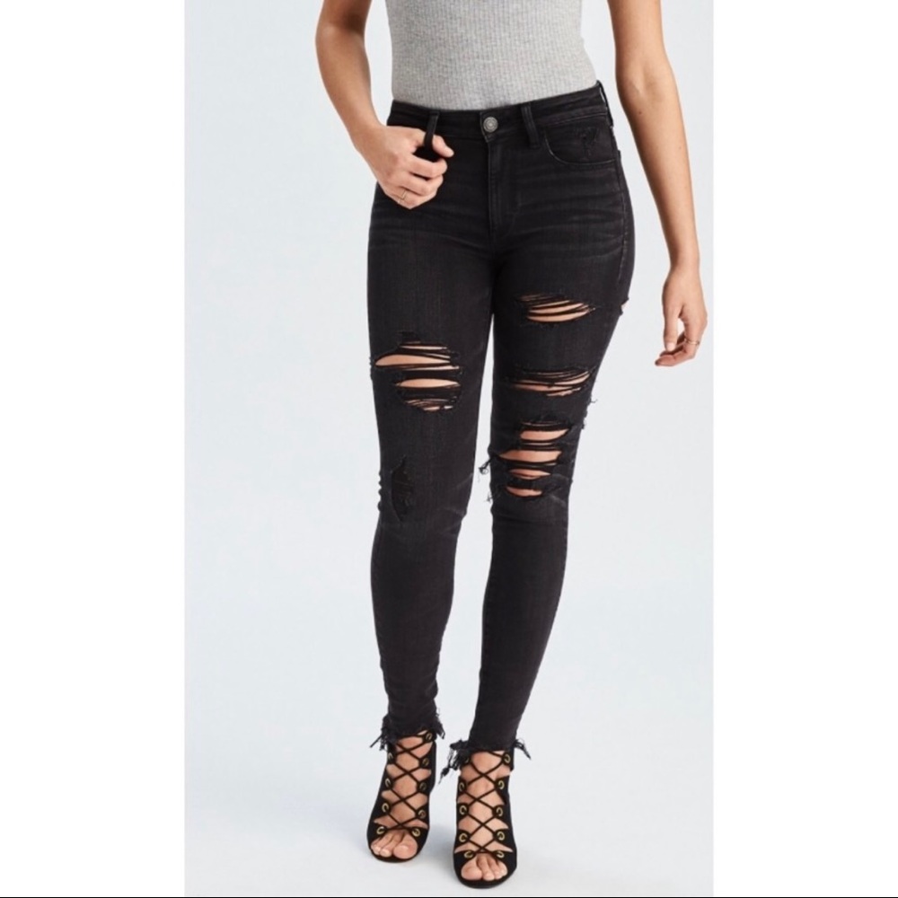 American Eagle Black Ripped Jegging